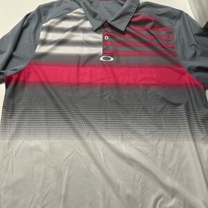 Men’s Oakley golf shirt